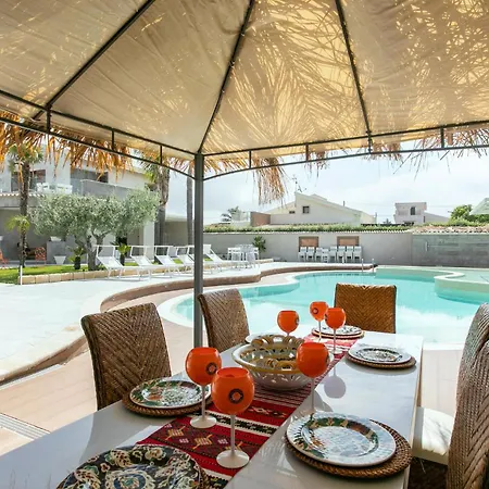 Beautiful In Punta Milocca Terrauzza